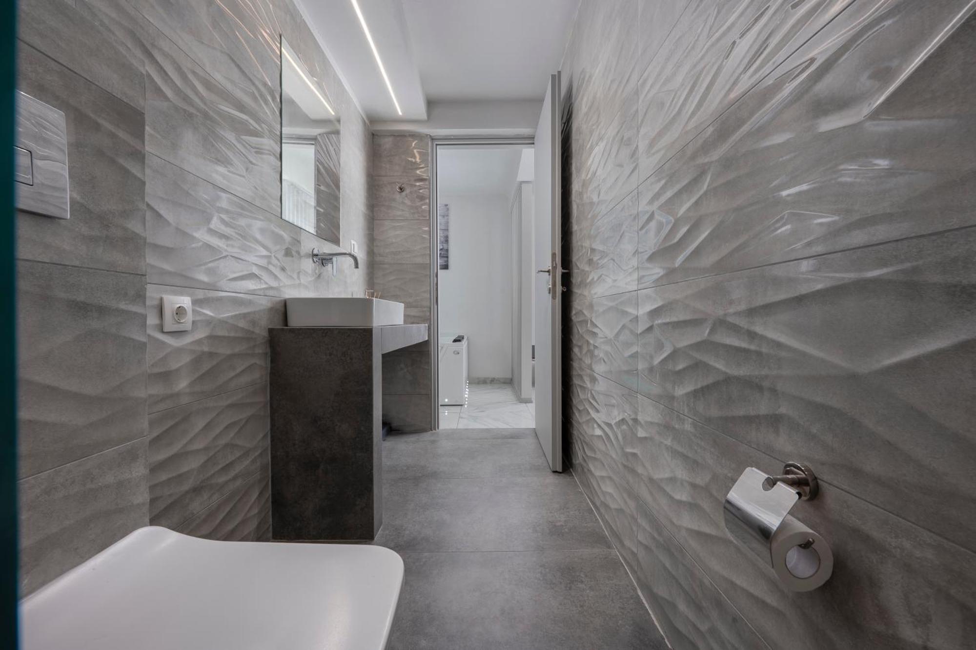 Premium Jacuzzi Suite At The City Center, By Aqua Platinum Tesalonika Bagian luar foto