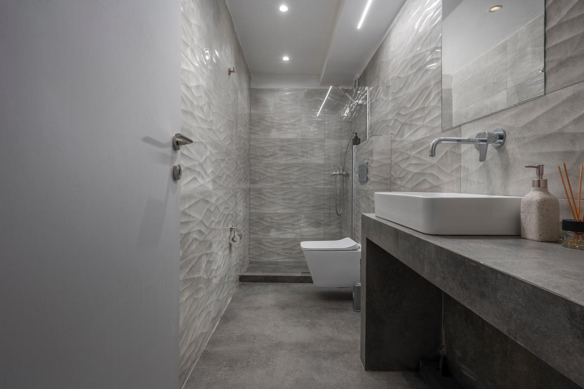 Premium Jacuzzi Suite At The City Center, By Aqua Platinum Tesalonika Bagian luar foto